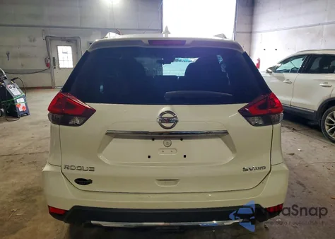 2019 Nissan Rogue S z USA, uszkodzony, nr VIN 5N1AT2MV0KC808049